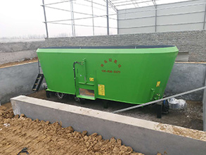 內(nèi)蒙某公司購買固定式TMR攪拌機(jī) 內(nèi)蒙某公司購買固定式TMR攪拌機(jī)